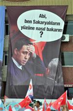 HAKAN ŞÜKÜR - Başbakan'ın Mitinginde İlginç Pankart