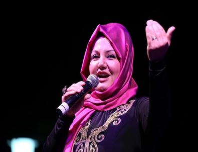 İkbal Gürpınar, Çardak'ta Vatandaşlarla Buluştu