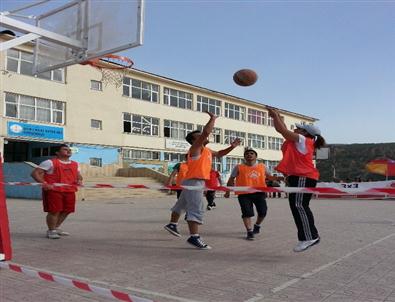 Çukurcada 3x3 Streetball Turnuvası