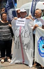 GARABET - Memurlar Çuval Giyerek 'torba Yasa'yı Protesto Etti