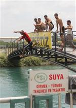 YAZ MEVSİMİ - Çocuk Polisinden Helikopterli 'kanalda Boğulma'Operasyonu