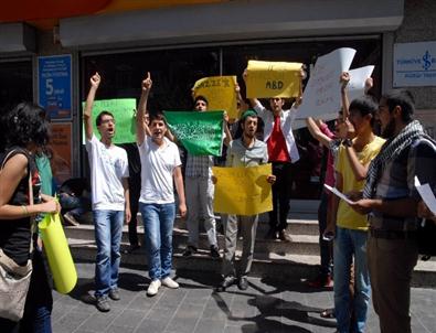 Diyarbakır’da Gençler İsrail'i Protesto Etti