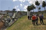 TRAJİ KOMİK - Mhp Genel Başkan Yardımcısı Öztürk, Çöken Atlama Kulelerini Meclise Taşıdı