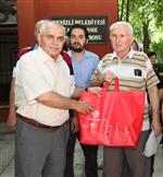 ODA TİYATROSU - Büyükşehir Belediyesi Çölyak Hastalarına Gıda Dağıttı