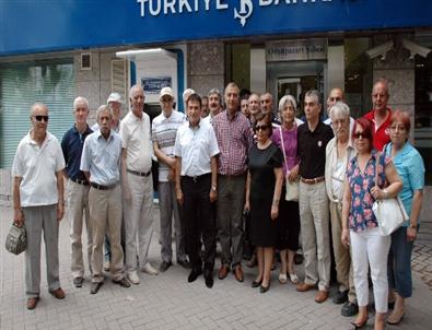 Chp Eskişehir Örgütü, İhsanoğlu’na Yardım Kampanyasını 226 Lira İle Başlattı