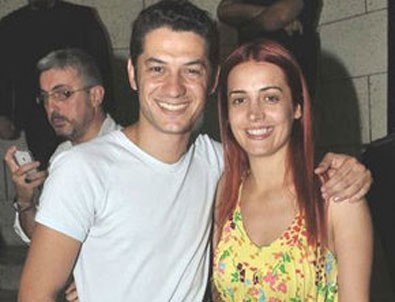 İrem Sak Okan Çabalar'dan ayrıldı