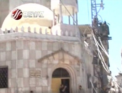 İsrail, Osmanlı mirası camiyi vurdu