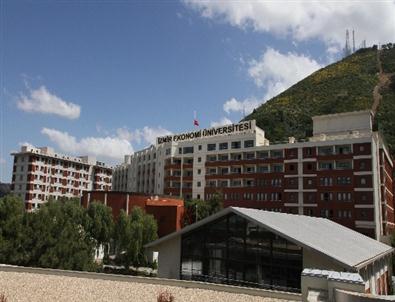 İzmir Ekonomi Üniversitesi Hastanesi Yolda