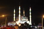 SELIMIYE CAMII - Kadir Gecesi'nde Selimiye Cami Doldu Taştı