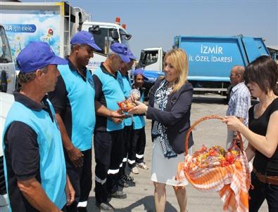 Başkan Uyar Personeli İle Bayramlaştı