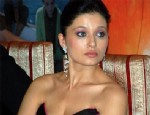 NURGÜL YEŞİLÇAY - Nurgül Yeşilçay Şizofren Oldu!