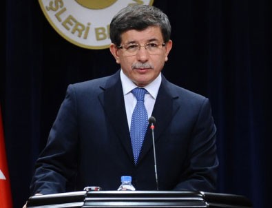 Bakan Davutoğlu: Dün gece uykusuz bekledik