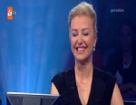 ATV - Kim Milyoner Olmak İster? - Berna Laçin'i güldüren soru