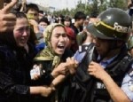 D. Türkistan'da başörtüye saldırı katliamı