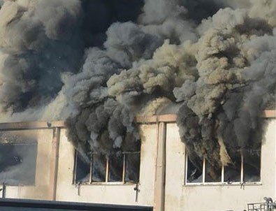Çorlu’da kimya fabrikasında yangın