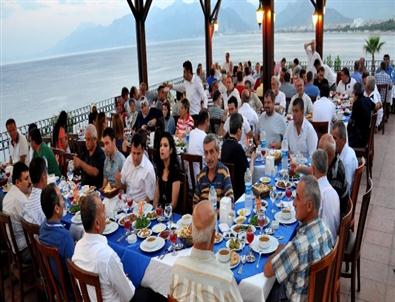 Göller Bölgesi Birliği Antalya’da İftar Açtı
