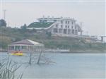 İNŞAAT ŞİRKETİ - Pelitözü'ndeki Gölpark Kültür Turizm Merkezi Binası Tamamlanıyor