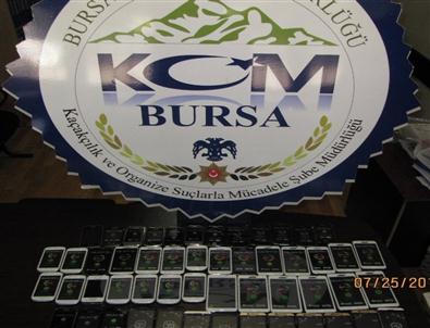 Bursa'da Kaçak Cep Telefonu Operasyonu