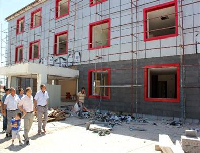 Muradiye Kütüphanesi Hızla Yenileniyor