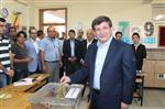 EŞİT VATANDAŞLIK - Bakan Davutoğlu Oy Kullandı