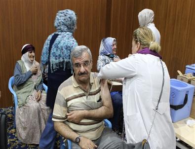 Hacı Adayları Aşılandı