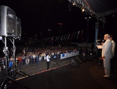 Şişli’de Ahmet Özhan Konseri