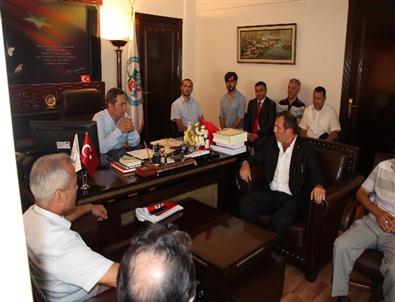 Ereğli’de Oda Başkanları Uysal’ı Ziyaret Etti