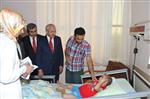 Kılıçdaroğlu, Filistinli Yaralıları Ziyaret Etti