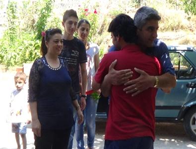 Libya’da Kaçırılan Emrah Bahçeci Ailesine Kavuştu
