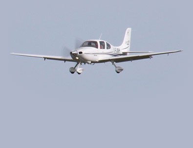 Polatlı'da sivil eğitim uçağı düştü