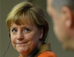 Almanya itiraf etti: Dinlemek normal
