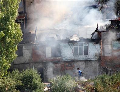 Başkent'te Suriyelilerin Kaldığı Evlerde Yangın Alarmı