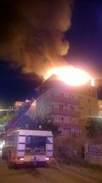 ÇATI KATI - Kırklareli'de Çatı Yangını