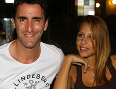 Bekir Aksoy balkondan düştü