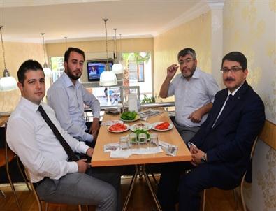 İhh Genel Başkan Yardımcısı Said Demir’den Şehzadeler Belediyesine Ziyaret