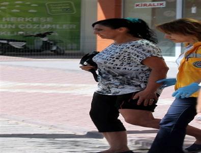 Tartıştığı Azeri Uyruklu Kadını Bıçakla Yaraladı