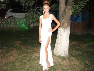 Manken Tuğçe Aral’dan Sitem