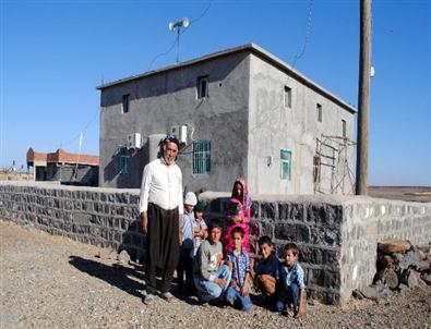 Ağılcık Köyü Sakinleri Camiileri İçin Yardım Bekliyor