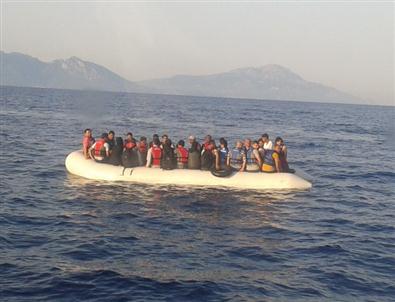 Ege Denizinde 137 Sığınmacı Yakalandı