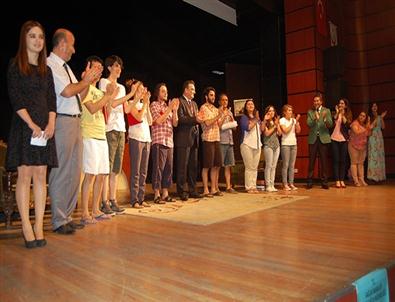 Sağlık Çalışanlarından Tiyatro Oyunu