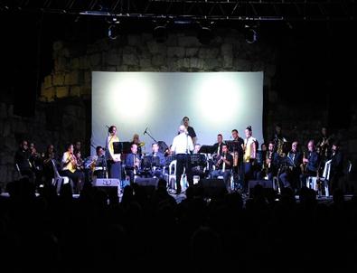 Tarihi Bando İlk Konserinde Sakin Şehri İnletti