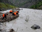 TİLLO - Baraj kapakları açıldı piknikçiler sular altında kaldı