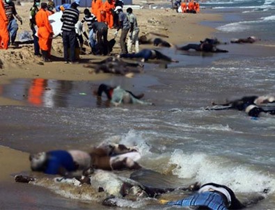 Libya’da denizden ceset topladılar