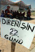 BAYRAM KAVAK - Emekliler Direnen İşçilere Destek Verdi