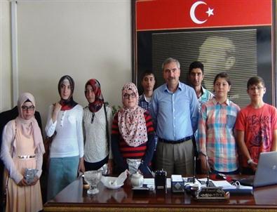 Erciş’te Başarılı Öğrenciler Ödüllendirildi