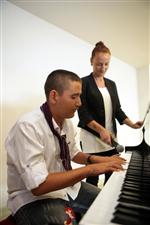 ALAATTİN YÜKSEL - Özel Çocuklardan Özel Program