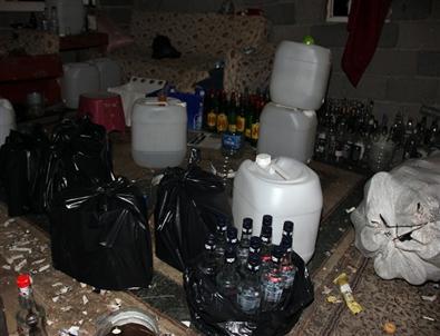 Çiftlik Süsü Verilmiş Metruk Binaya Sahte İçki Operasyonu