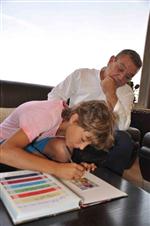 KRONOLOJI - Ortaokul Öğrencisinden El Yazısıyla Atatürk Kronolijisi Kitabı