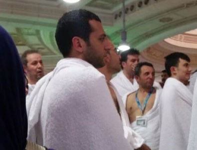 Murat Yıldırım umreye gitti