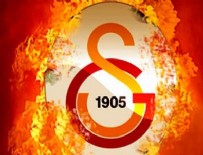 FUTBOLCU TRANSFERİ - Galatasaray'da imza şov!